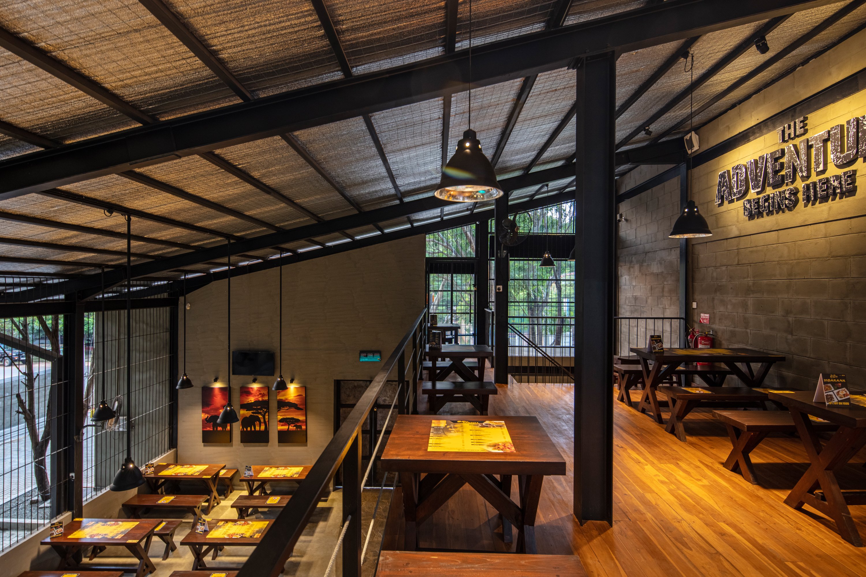 ARCHITECTURAL - RIVER HOUSE